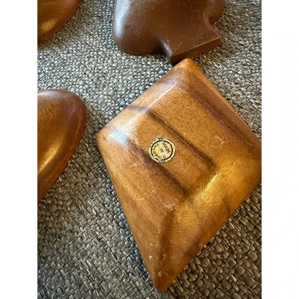 Vintage Set of 4 Wooden‎ Trinket Dishes Heart Spade Club Diamond Small Bowls